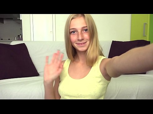 ❤️ Keď sa nudím, lenivo si masturbujem svoju ružovú kundičku ❤️❌ Šukanie video na sk.xxxifuck.ru ❌